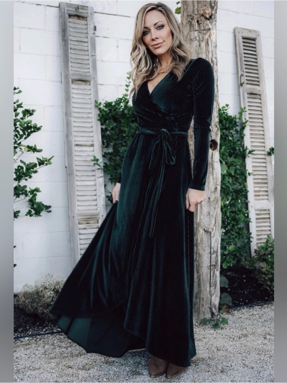 Elegant Dark Green Velvet Wrap Maxi Dress with Belt